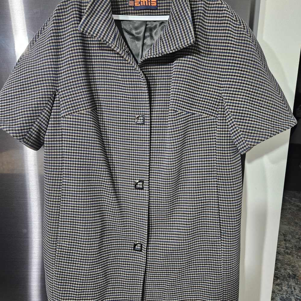 Stylish Houndstooth Coat - image 2